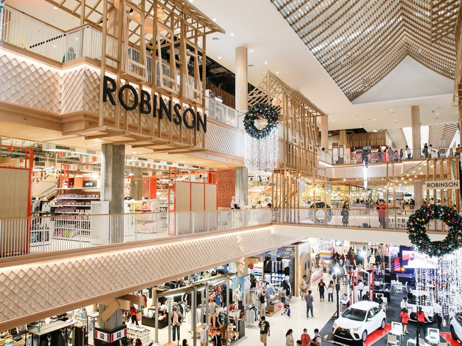 Robinson Department Store Central Retail Corporation