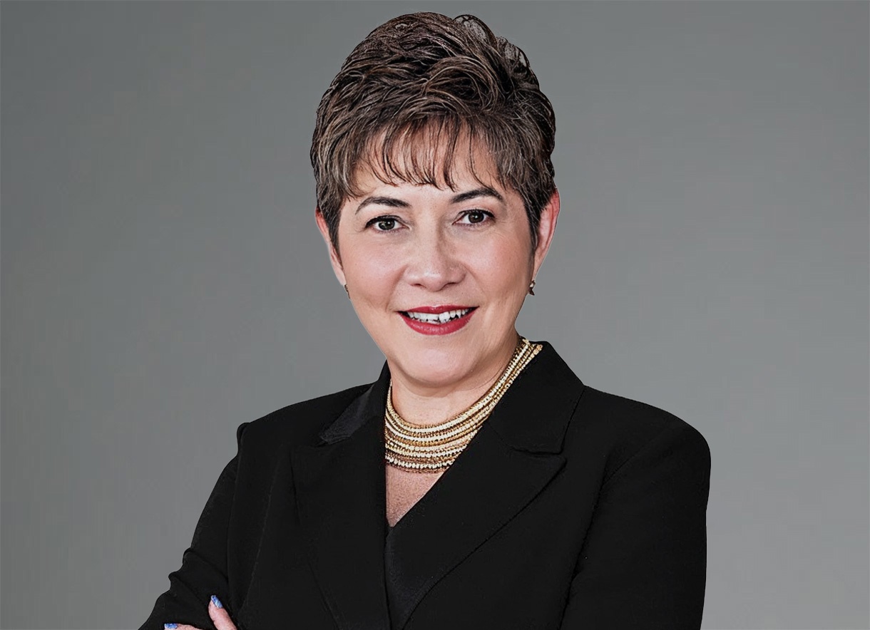 นางปัญชลีย์ วีระธรรมวัชร์