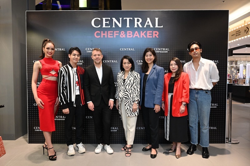 ห้างเซ็นทรัลจัดงาน “CENTRAL CHEF & BAKER 2022”  รีเทิร์นความสนุกให้เหล่าคุกกิ้งเลิฟเวอร์ พร้อมแท็กทีม “แอนนา เสืองามเอี่ยม”  ควงคู่ “พิชญ์ กาไชย” ปักหมุดพาทัวร์ พร้อมโชว์คุกกิ้งสกิลอร่อยมงลง!