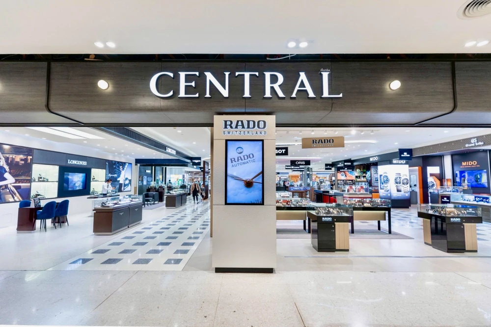 ฝั่งธนคึกคักรับปีม้า! ห้างสรรพสินค้าเซ็นทรัล ในเครือเซ็นทรัล รีเทล ปรับโฉม “ห้างสรรพสินค้าเซ็นทรัลปิ่นเกล้า” ครั้งใหญ่ ให้ ‘ช้อปฟีลใหม่ เล่นใหญ่กว่าเดิม’ ขึ้นแท่นไลฟ์สไตล์แลนด์มาร์กแห่งประตูสู่ภาคตะวันตก ดันทราฟฟิกเติบโตราว 30% ภายในกว่า 2 เดือน