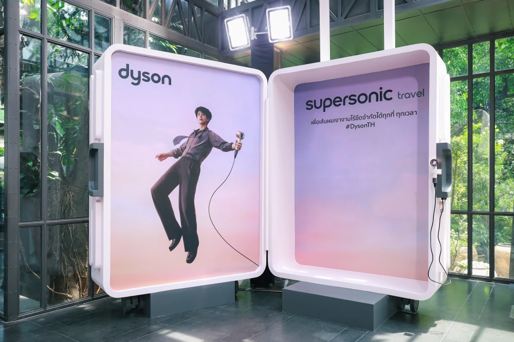 Dyson, Distributed by CMG, Unveils Dyson Supersonic™ Travel Under the “Beauty on the Go” Concept with Sky Wongravee, Friend of Dyson Beauty