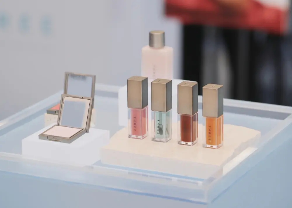 THREE Cosmetics, distributed by CMG, unveils its 2026 Autumn Collection, "SENSE OF THE SKY"