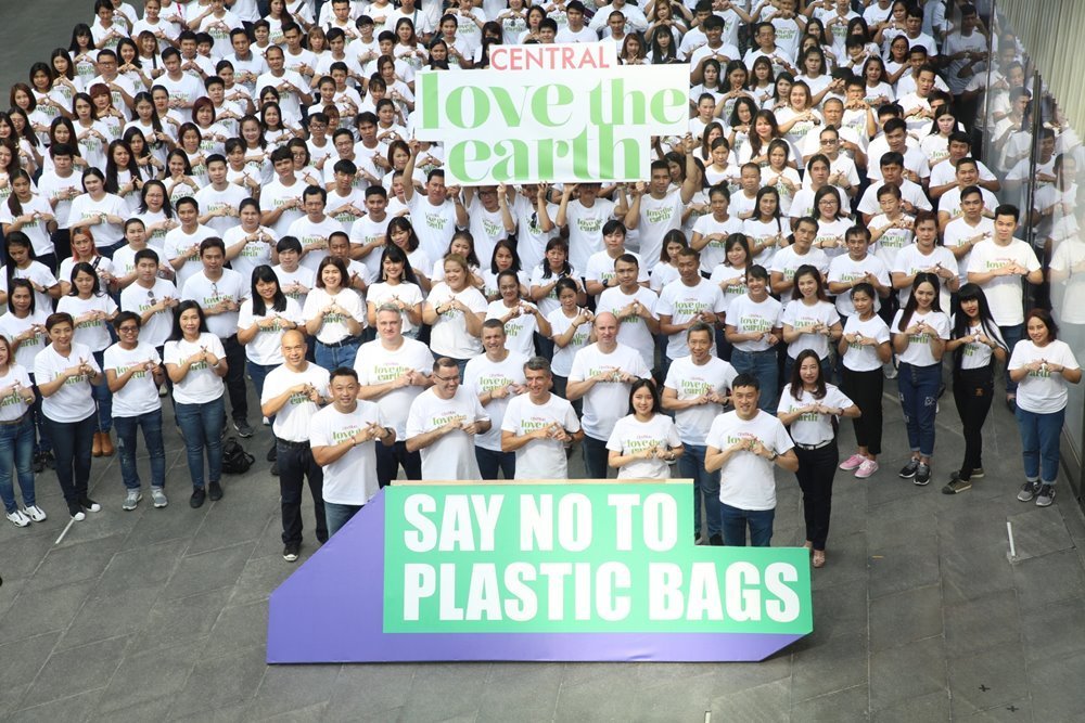 Central Retail announces a commitment to become the first plastic bag-free operator from June 5th onward