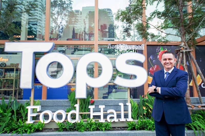 Central Retail makes a wave in the food retail industry with the launch of           a new model, “Tops Food Hall” Sukhumvit 39, the first world-class premium food store in a standalone format in Thailand, with a 150 million baht investment to target high-end consumers