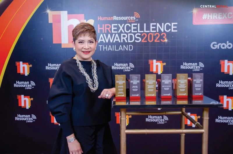 เซ็นทรัล รีเทล ภูมิใจกับความสำเร็จด้านการพัฒนาทรัพยากรบุคคล คว้า 6 รางวัลจากเวที HR Excellence Awards 2023 จัดโดย Human Resources Online ประเทศสิงคโปร์ เมื่อวันที่ 18 สิงหาคม 2566