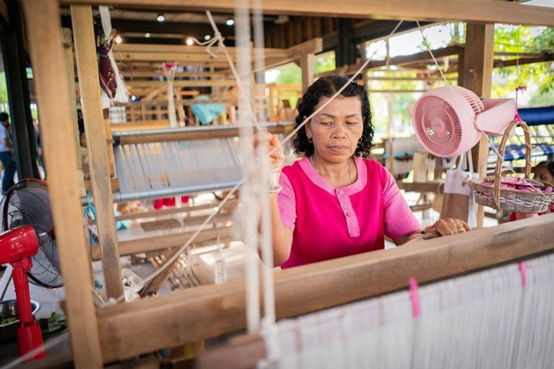 Cultural inheritance and stimulating ecotourism at Na Muen Si